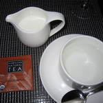 Azure Restaurant - ミルクティー