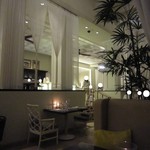 Azure Restaurant - 2017年の｢内観｣インサイド席