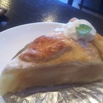 カフェ マリポーサ - アップルパイ 450円