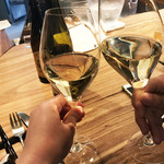 洋食 川ぎし - 白も飲むよね！