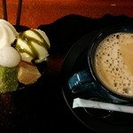 Sofu To Koubou - わらび餅、白玉、濃厚バニラ、バニラアイスのパフェと、コーヒー