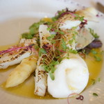 HAGI - 会津のホワイトアスパラ、自家製モッツァレラ、グレープフルーツのソース（2017/7）