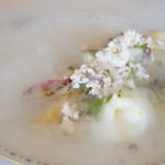 会津のホワイトアスパラ、自家製モッツァレラ、グレープフルーツのソース（2017/7）