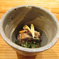 玄斎 - 三関せりと近江八幡の芋こんにゃく辛子味噌和え