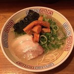 麺志 - らーめん道にトッピングで辛味メンマとネギ増量