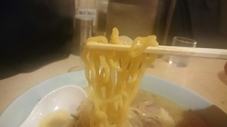 札幌ラーメン ジャンバタ - 自家製の高加水率プリプリ麺