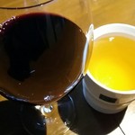 Tajimagyuu Irori Dainingu Mikuni - 赤ワインと香住鶴梅酒お湯割り