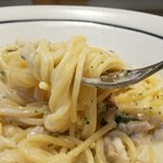 ハシヤ - 麺とソースが良く絡む　麺リフト