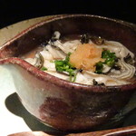 大どころ - ◆いろは島の牡蠣、茶碗蒸しで。 いろは島の牡蠣は小ぶりですが、これは少し大き目で旨みが凝縮され美味しいこと。 茶碗蒸しもいつもながら出汁を感じて秀逸。