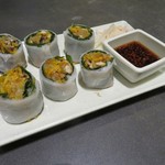 Wrap & Roll - Nét riêng cuốn Việt - 