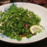 新料理 都留野 - たんタタキ　ズームアップ