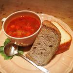 バンチオブピオニース - スープとパン