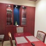 照寿司 - 席が空くのを待つ