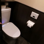 Izakaya Taki Shubou - 清潔感のあるトイレ