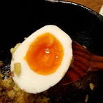 SPICY CURRY 魯珈 - 魯肉飯　玉子リフト！