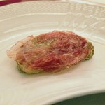 ペレグリーノ - パルマ黒豚を使った「クラテッロ・ディ・ジベッロ」、自家製の平焼きパン（"チャバッタ"）