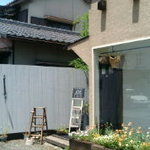 トロワズィエム マルシェ - 