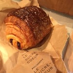 ル・シュクレクール 岸部 - 昼過ぎの虫養いにパンオショコラ〜