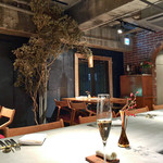 erre - カウンターからのワンシーン