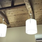 蕎麦切 ゆる里 - 梁から吊されていた照明です