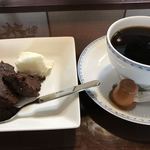 カフェ ダイニングアンドバー しぇりる - ケーキセット