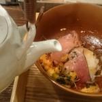 和牛＆Seafood　Micio（ミーチョ） - 和牛海鮮宝石丼特上￥2700肉増し￥500ご飯300g普通盛り❤