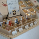 和三盆 恵菓 - 店内（なか）