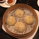 芙蓉麻婆麺 - 小龍包