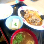 Oogiya Ramen Karuizawa Ten - 豚肉ときくらげの卵炒め定職