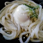 いりこぶ家 - 温玉ぶっかけ（小・アップ）