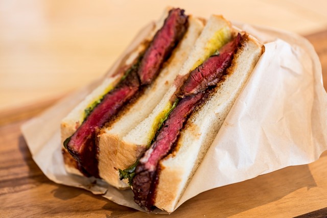 santa monica 3rd st. meat deli