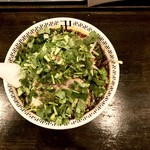 スパイス・ラー麺 卍力 - ＜2017年12月再訪・30回目＞スパイスラーメン・もやし・パクチー・1,030円