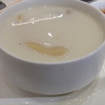 王子飯店 - 杏汁花膠白肺湯