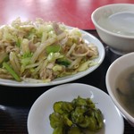 北京飯店 - 肉野菜炒め定食