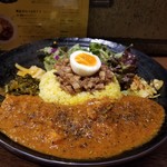 SPICY CURRY 魯珈 - ろかプレート(魯珈チキンカレー)ライス大盛