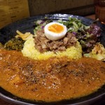 SPICY CURRY 魯珈 - ろかプレート(魯珈チキンカレー)ライス大盛