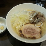 塩らーめん(750円）