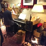 月光荘サロン 月のはなれ - 