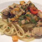 パスタ　鶏のラグー