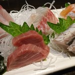 こま - 刺身盛り合わせ＜Ａ＞