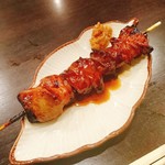 きむら - とにかく大きい！レバーも焼き具合がちょうどよい