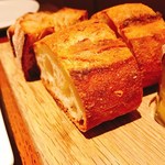 Ikariya523 - ５２３のバターとパン