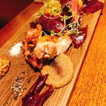 牛と鶏の炭火焼