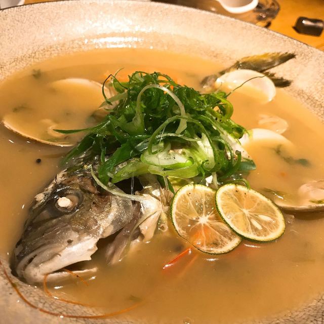 魚まみれ眞吉 宮益坂店>