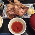 魚四季 - マグロアゴ定食