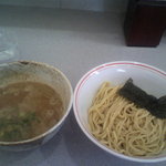 濃厚魚介つけ麺