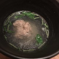 焼肉うしごろ 西麻布本店 - タンのつみれ入りスープ