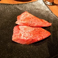 焼肉うしごろ 西麻布本店 - シルクロース