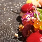 コシモ・プリュス - 長崎県産 本鮪中トロ ビーツ