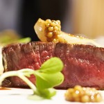 コシモ・プリュス - 国産黒毛和牛フィレのロースト